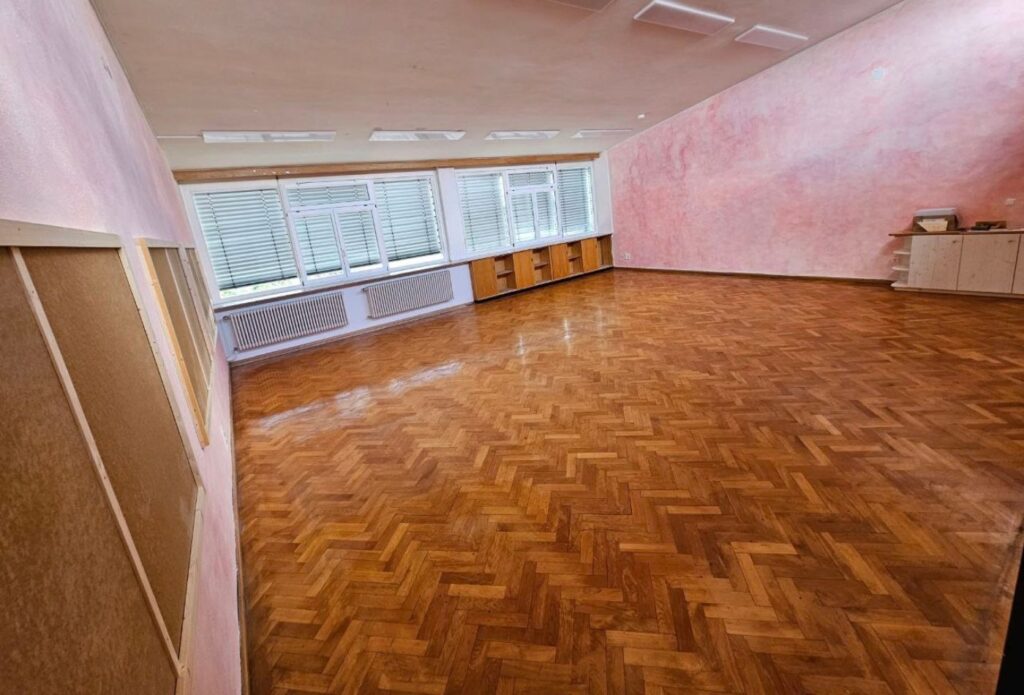 Renovieren der Klassenzimmer - Freie Waldorfschule Burgweiler